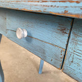 Skrivebord - 98 cm Skrivebord blå close up skuffe