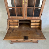 Barokskab/vitrine Barok chatol close up skrivebordsklap