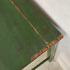 Sidebord grønt close up top