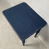 Sidebord med skuffe blåt oppe fra